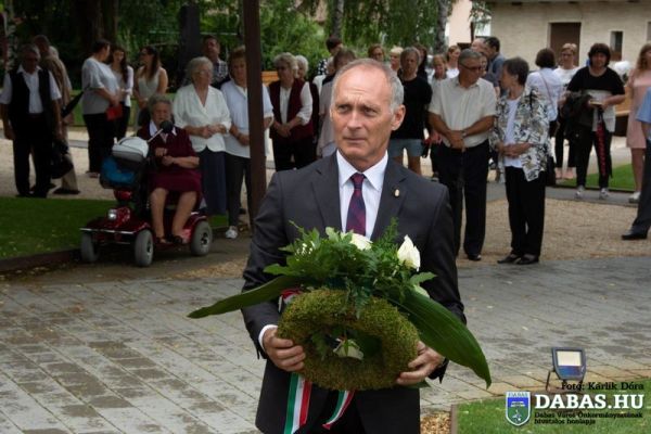 135 éve született az első világháború magyar lantosa