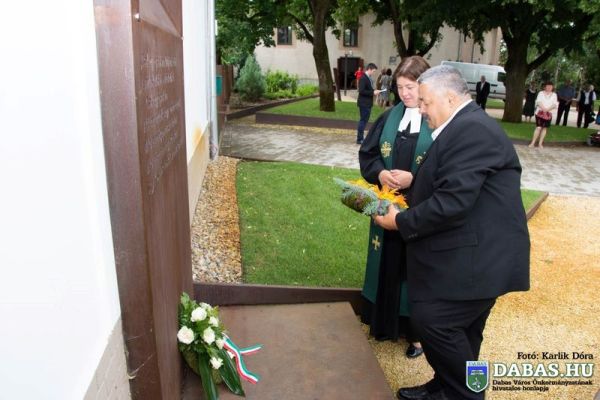 135 éve született az első világháború magyar lantosa