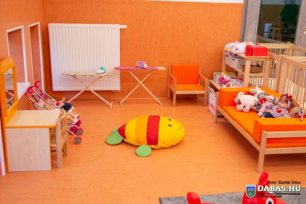 BEFEJEZŐDÖTT DABASON AZ ÚJ BÖLCSŐDE ÉPÍTÉSE