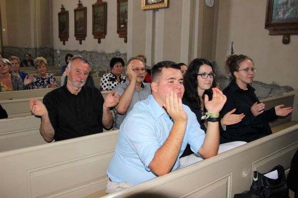 Megújult az egyházkarcsai templomtorony