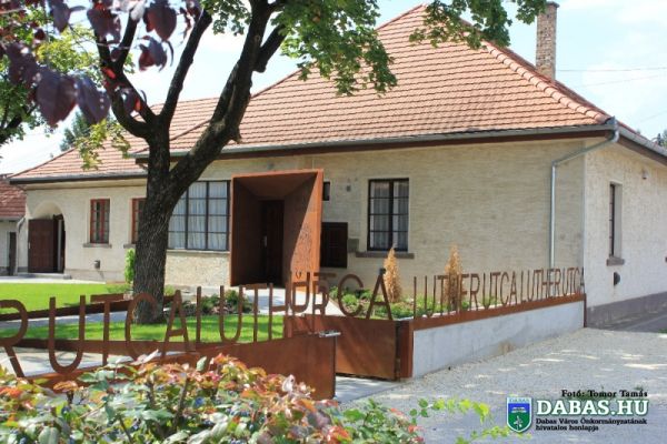 Gyóni Géza Emlékszoba