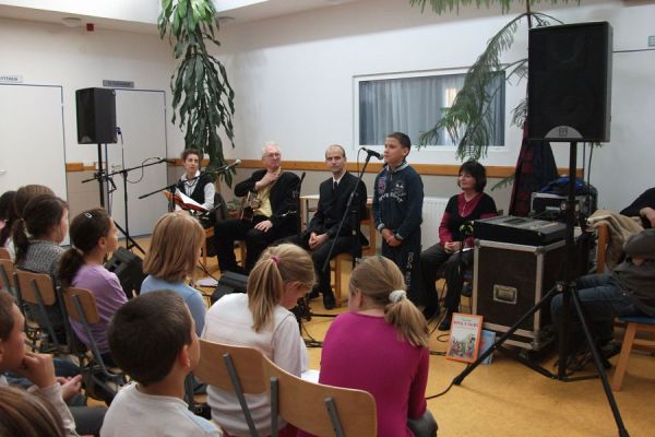 Könyvajánló a megújuló Halász Boldizsár Városi Könyvtártól