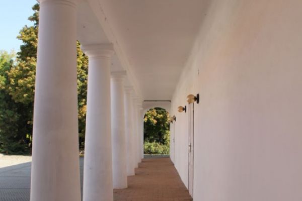 Kossuth Művelődési Központ és Halász Boldizsár Városi Könyvtár