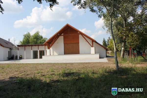 Sári Zarándokház és Közösségi Színtér