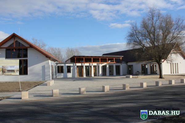 Sári Zarándokház és Közösségi Színtér