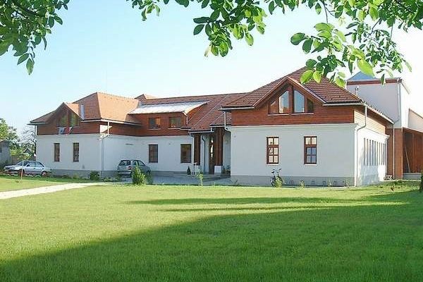 ÁTRIUM Idősek Otthona