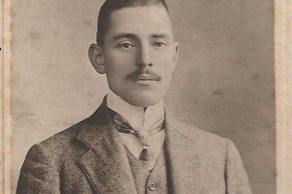 Domián János (1843-1917) jegyzői pályafutása Gyón községben