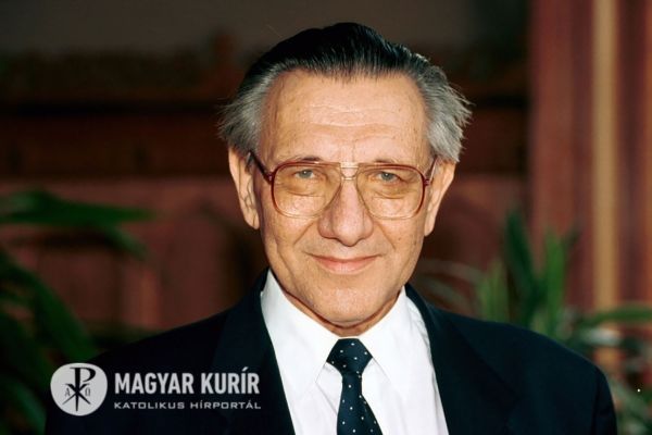 Zlinszky János (1928-2015) jogtudományi és közéleti munkássága