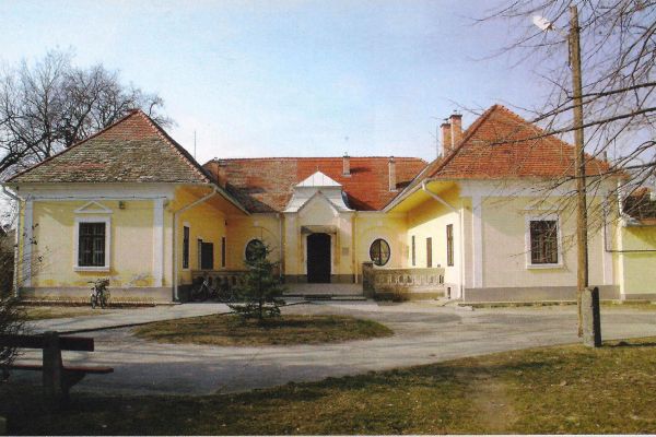 Zlinszky János (1928-2015) jogtudományi és közéleti munkássága