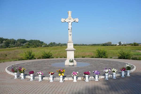 Útmenti keresztjeink