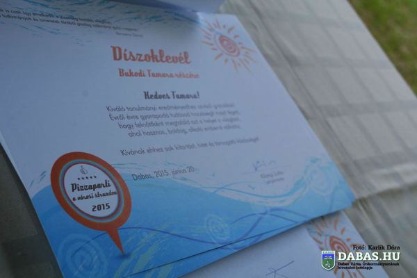 Pizzaparti a strandon