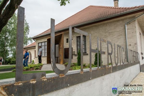 Gyóni Géza centenárium