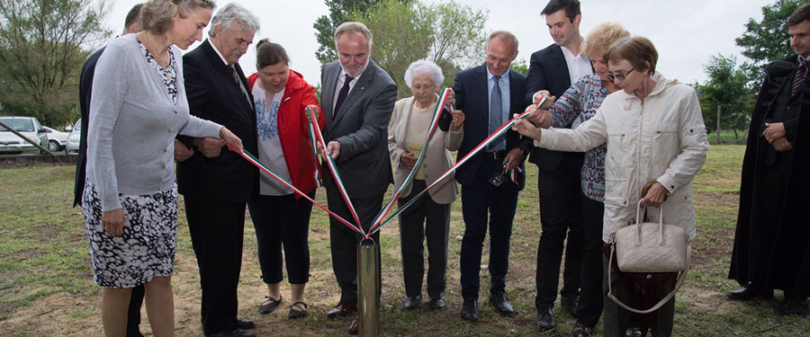 Elhelyezték a szőlősi egészségház alapkövét